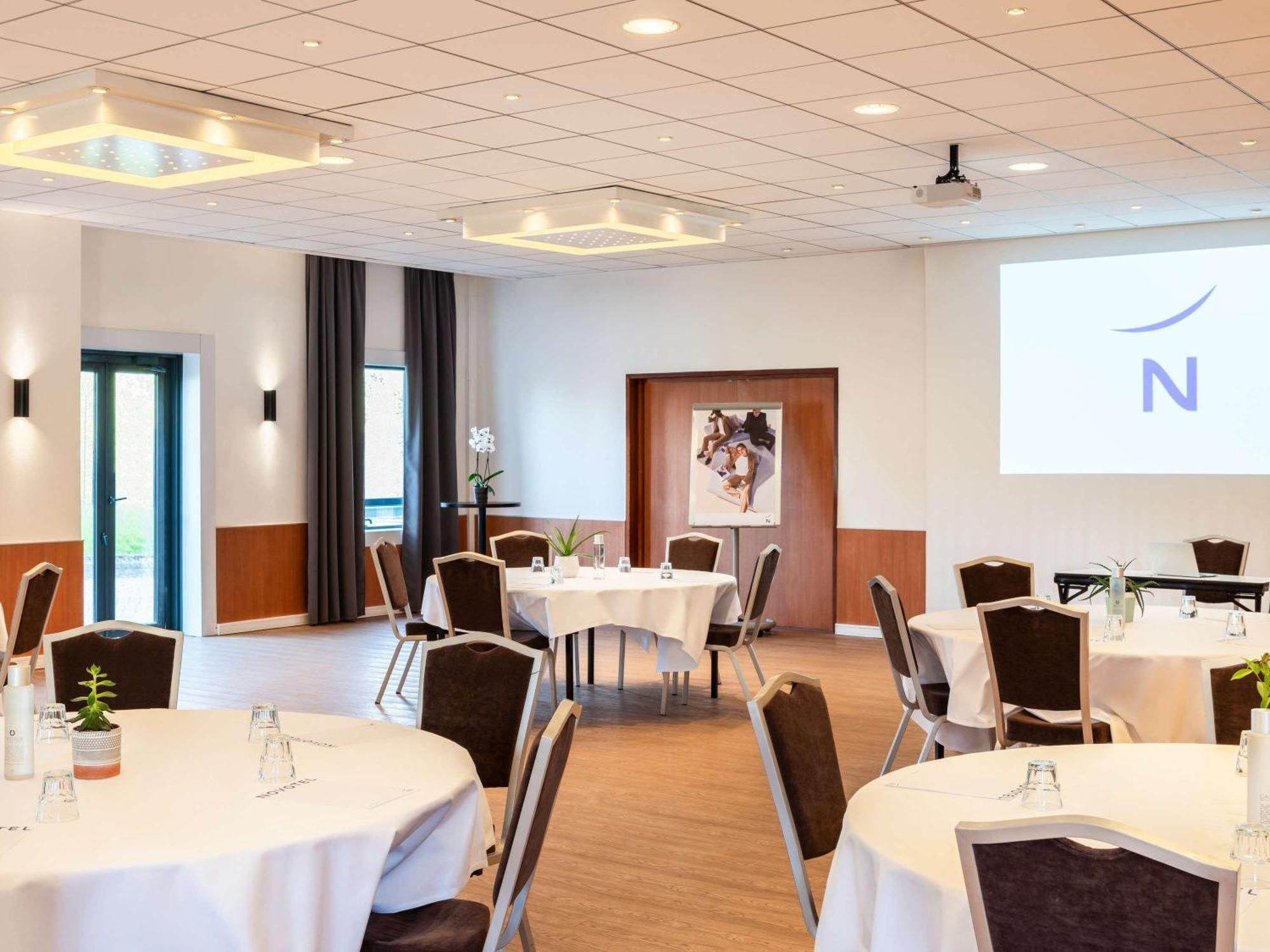 Novotel Marne-La-Vallee Noisy-Le-Grand Luaran gambar